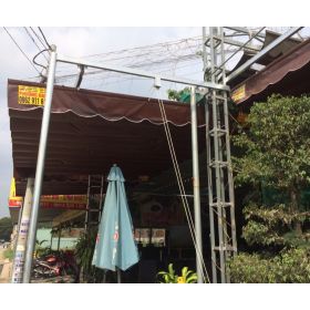 Mái xếp lượn sóng giá rẻ cho quán cà phê tại Bình Dương