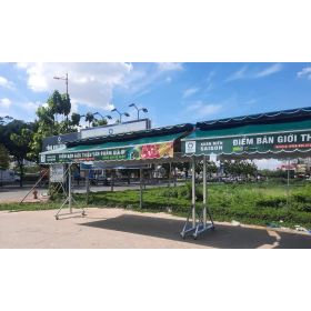 Thi công bàn giao mái hiên nhà 2 mái giá rẻ cho sạp bán hàng tại Biên Hoà Đồng Nai.