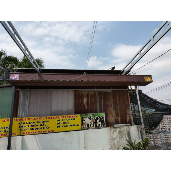 Mái xếp Phương Nam chuyên thi công mái xếp lượn sóng giá rẻ che quán lẫu dê tại xã Phú Hữu Nhơn Trạch Đồng Nai Đồng Nai   