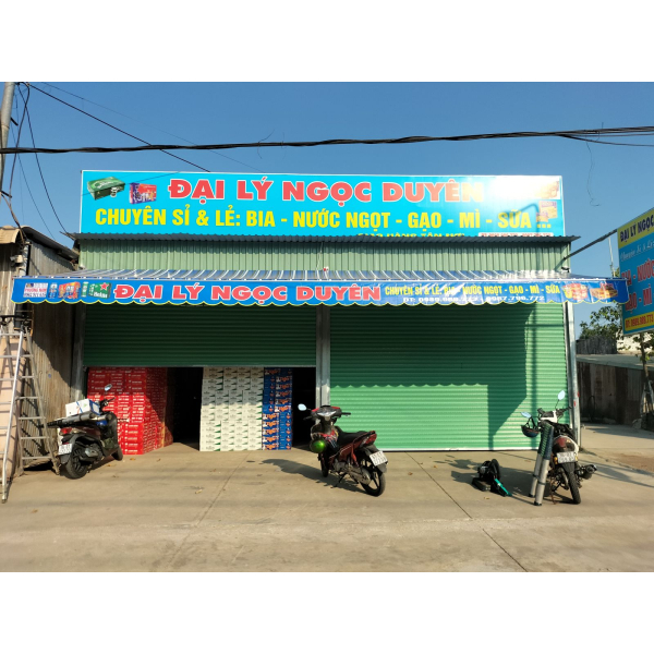 Mái xếp Phương Nam đã thi công bàn giao mái hiên di động tại Khánh Bình Tân Uyên Bình Dương 