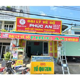 Mái hiên tay quay - Mái hiên giá rẻ tại Uyên Hưng, Tân Uyên, Bình Dương