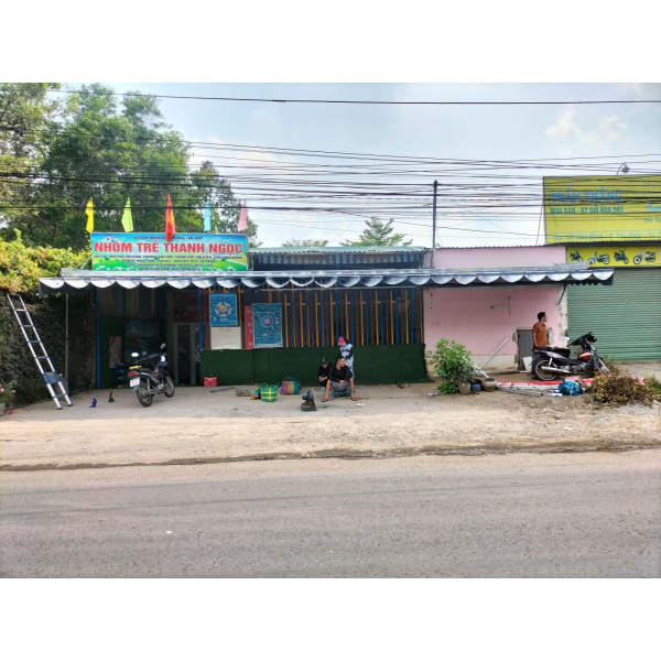 Mái xếp Phương Nam đã thi công bàn giao mái kéo lượn sóng cho nhóm trẻ tại khu phố Tân Tân Bình Phường Tân Hiệp Tân uyên Bình Dương