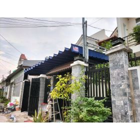 Mái xếp Phương Nam thi công mái xếp lượn sóng giá rẻ che sân nhà tại Biên Hoà Đồng Nai Công trình đã đc bàn giao
